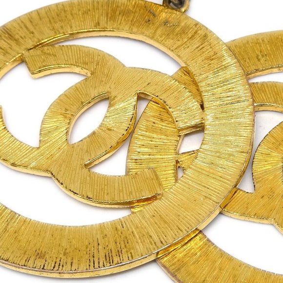 Auth Chanel Hoop Dangle Earrings Clip-On Gold - Picture 2 of 4